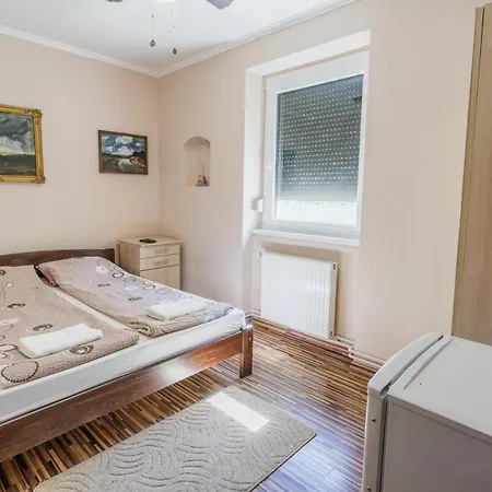Tizto Vendeghaz Guest house