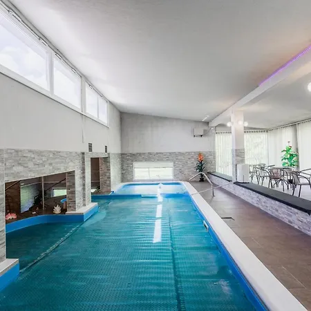 Tizto Vendeghaz * Baja